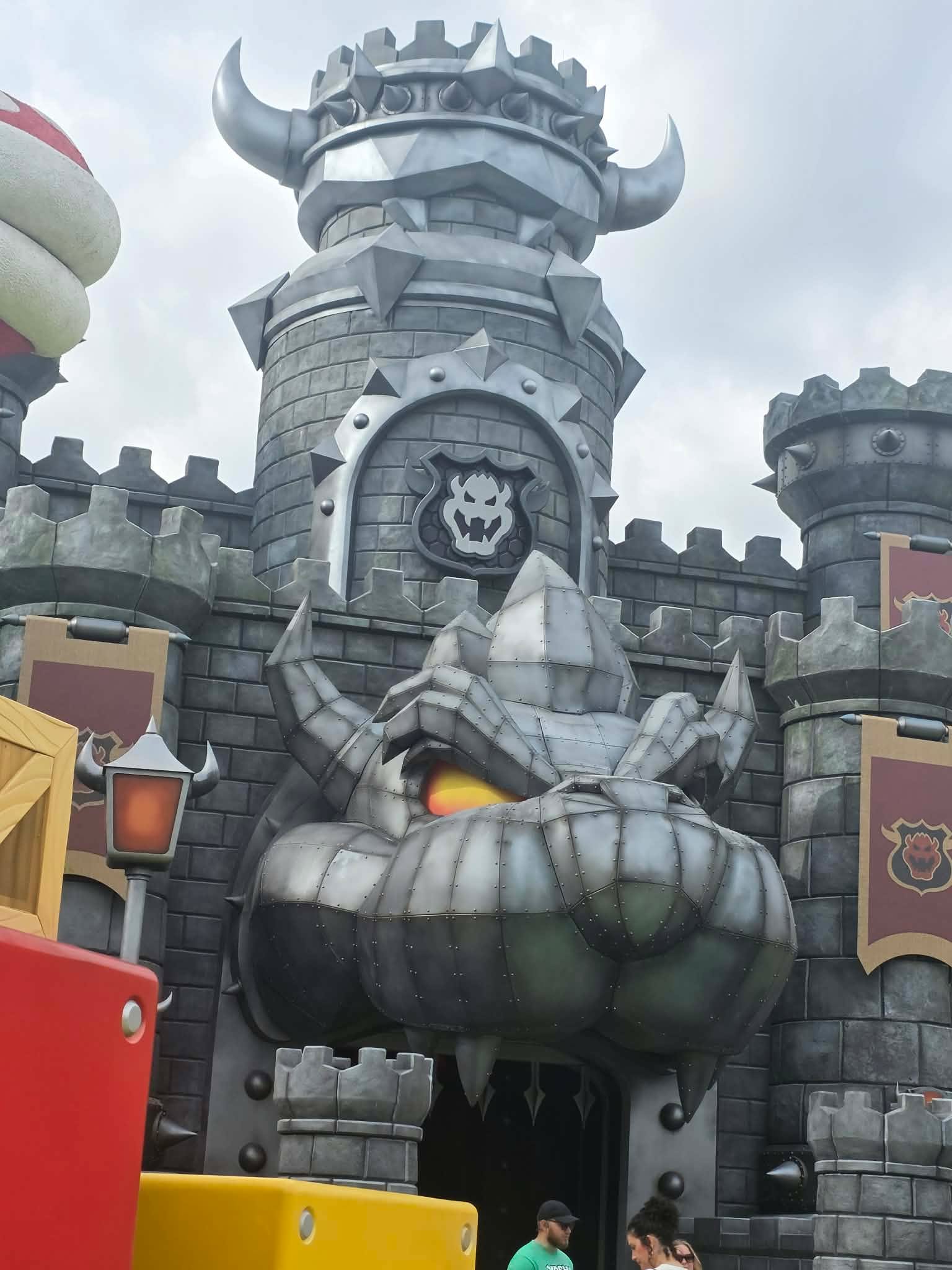 Bowser's Castle — Super Nintendo World